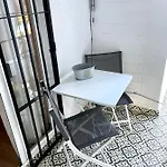Piso Vintage Apartment